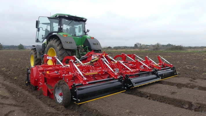 Massano Italy gallery della baulatrice MEGA 3