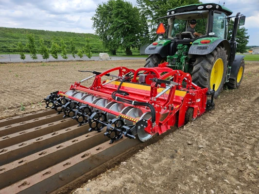 Massano Italy gallery della baulatrice RSE-PLUS 2