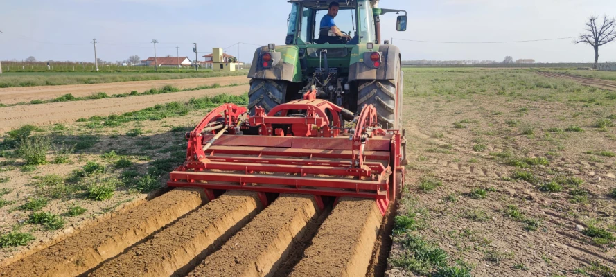 Massano Italy gallery della baulatrice RSF 4